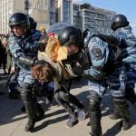 Gobierno defendió la actuación policial contra los manifestantes opositores