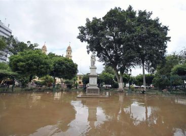 2.000 cadáveres han sido arrastrados por deslizamientos en la ciudad peruana de Trujillo