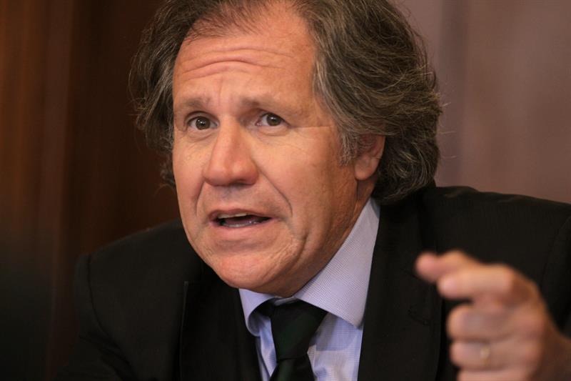 Almagro formalizó convocatoria «urgente» en la OEA para aplicar la Carta a Venezuela