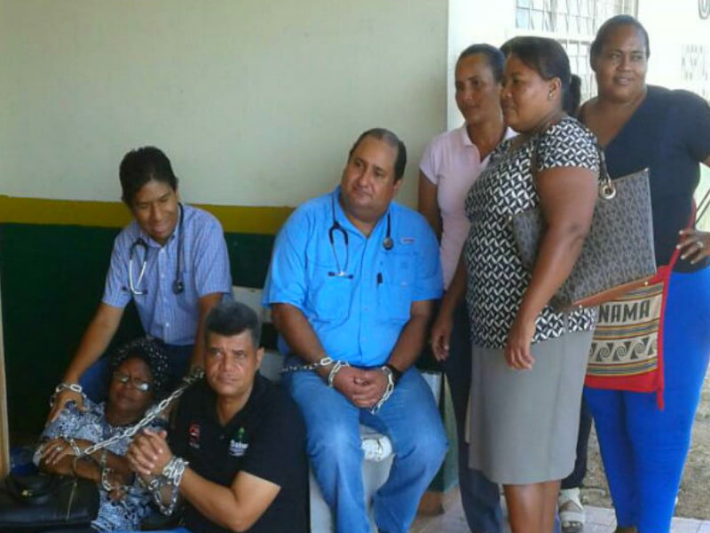 Médicos de Darién levantaron protesta «encadenada»: Esperan soluciones