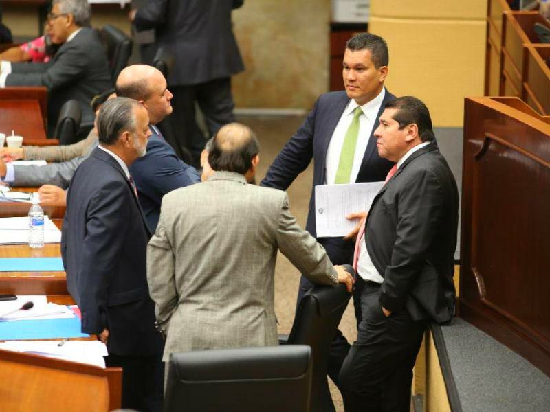 Auditorías revelan que Varela omitió información al Tribunal Electoral