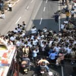 Atropellaron a 13 estudiantes que protestaban frente a un colegio en Guatemala