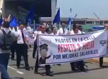 Pilotos de Copa aprueban llamado a huelga y protestaron en Tocumen (+Video)