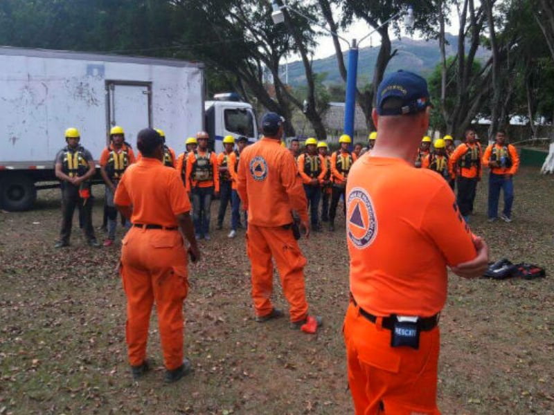 Por quinto día seguido buscan cuerpo de Karol Cisneros en chorro en Veraguas