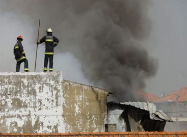 Al menos cinco personas fallecieron al estrellarse una avioneta en Portugal