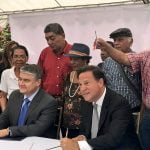 Varela firma ley de décimos caídos y afirma que «reconciliará el país»