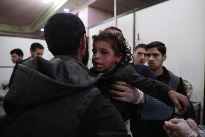 Londres urgió a Moscú a poner fin a su apoyo al “venenoso” Assad