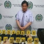 Asiático fue detenido en Colombia con cocaína oculta en chanclas ortopédicas