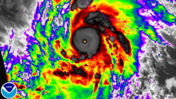 Huracán Irma golpea Puerto Rico como el mayor registrado en el Atlántico