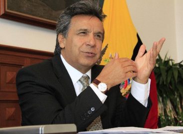 Gobierno ecuatoriano emitió 2.000 millones de dólares en bonos para plan de inversiones