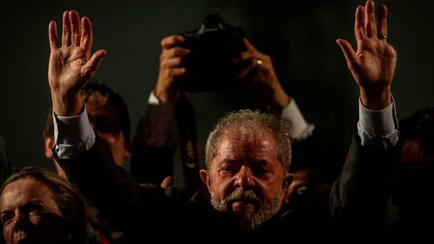 Lula denuncia al juez que le interrogó en un caso por supuesta corrupción