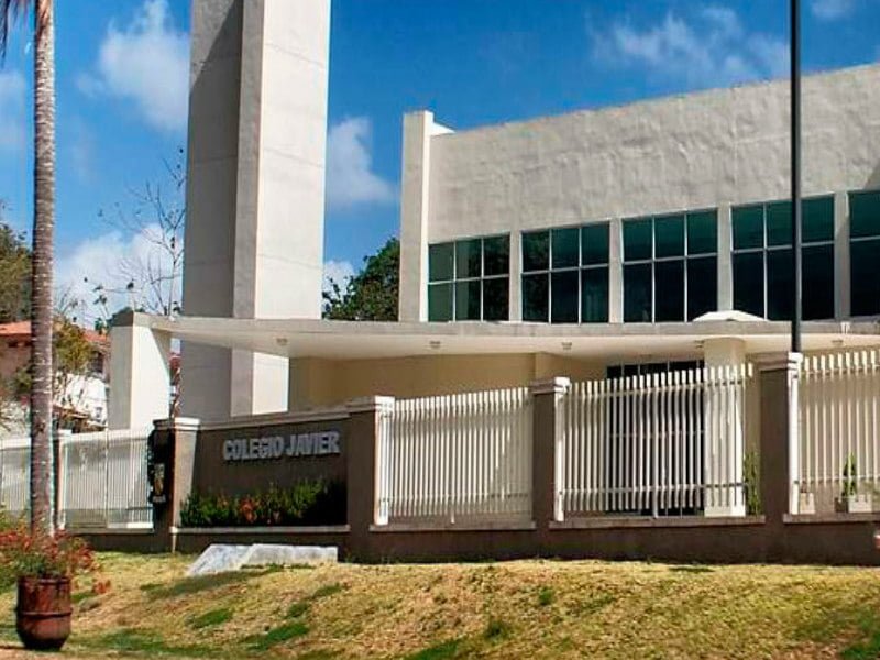 Colegio donde estudió Varela ha recibido miles de dólares de la partida discrecional