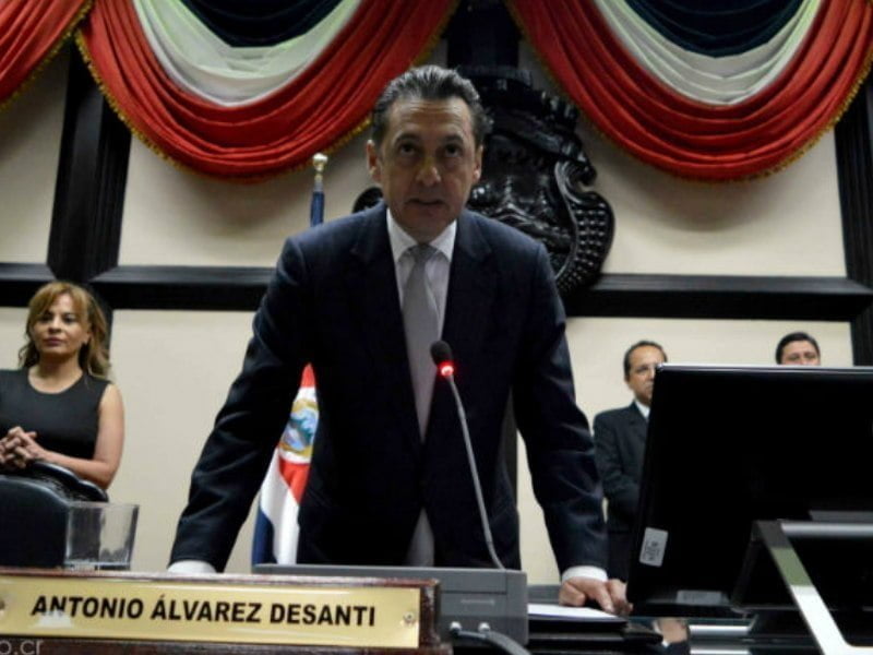 Gobierno destinará millones de dólares para defenderse de demanda ante el Ciadi