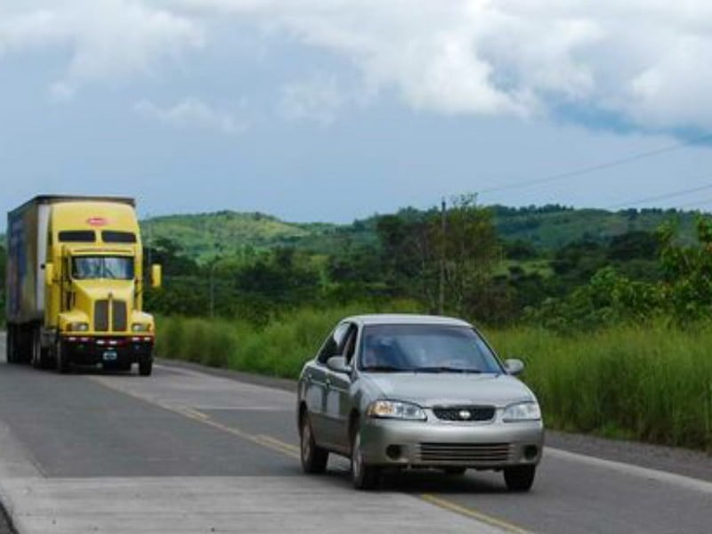 Por «voladura controlada» cerrarán este viernes dos carriles de la Interamericana