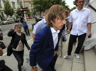 Luka Modric bajo investigación por falso testimonio en Croacia