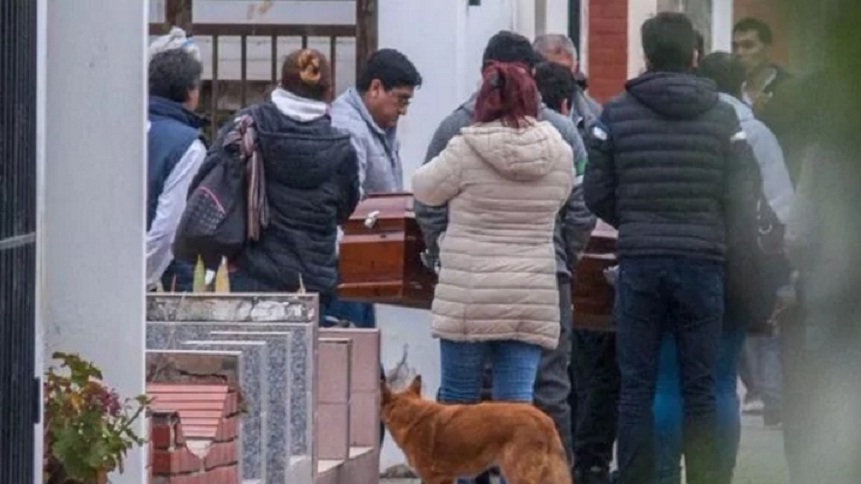 Hombre quiso envenenar al hijo de su novia y terminó matando a ambos con cianuro