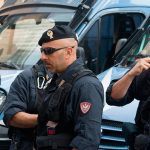 Operación antimafia arrestó a 23 personas y secuestra 280 millones en Italia