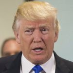 Donald Trump criticó nuevamente que mantengan bloqueado el veto migratorio