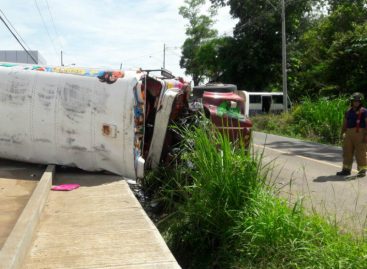 Vuelco de autobús en La Chorrera deja ocho heridos