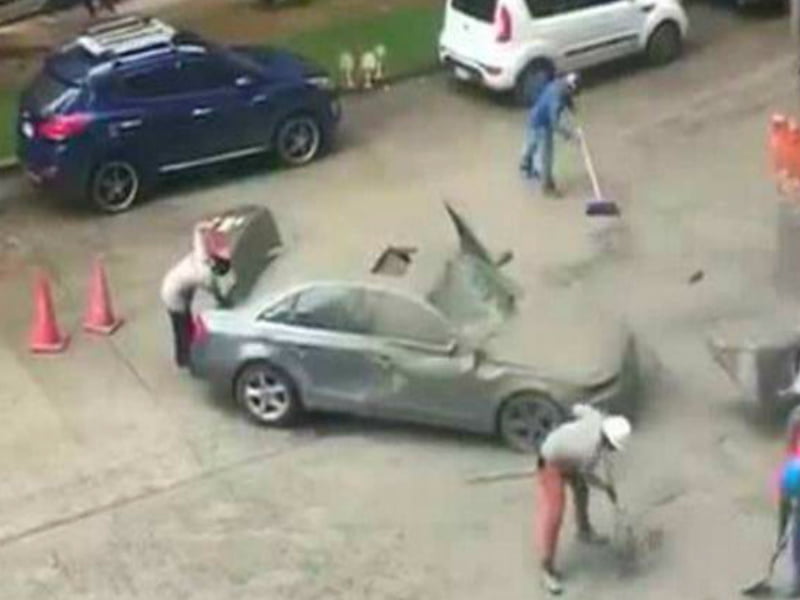 El testimonio del hombre a cuyo carro le cayó mezcla de concreto de construcción