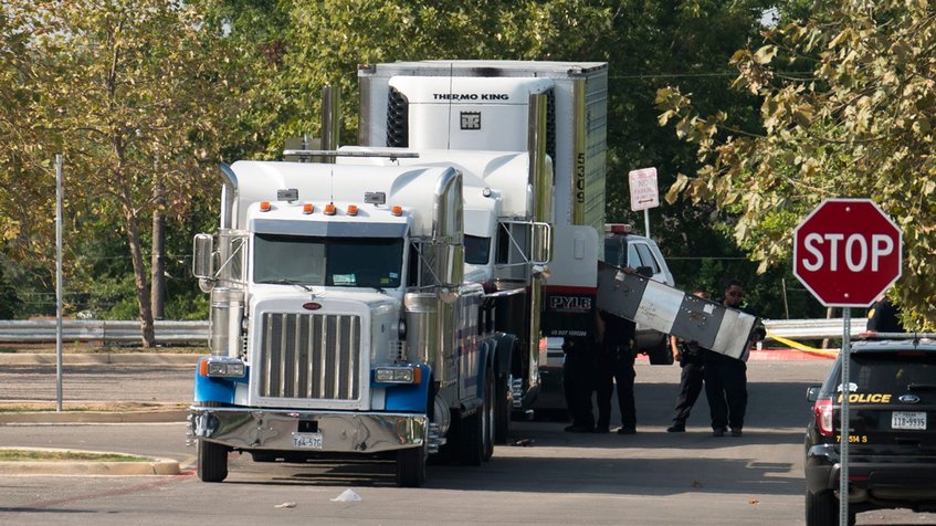 México lamentó la muerte de inmigrantes dentro de un camión en Texas