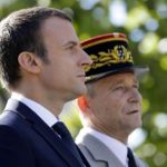 Dimitió el jefe del Ejército francés tras enfrentar a Macron por el presupuesto