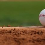 Venezolanos indignados por USD $10 millones para el béisbol en medio de crisis