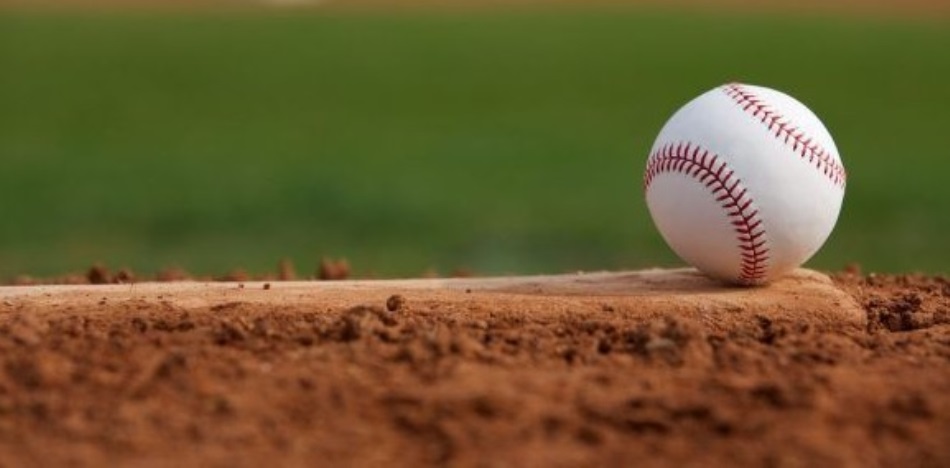 Venezolanos indignados por USD $10 millones para el béisbol en medio de crisis