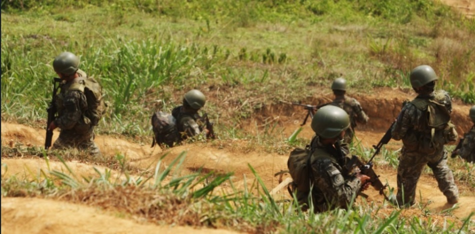 Emboscada terrorista del Sendero Luminoso asesina a sargento peruano