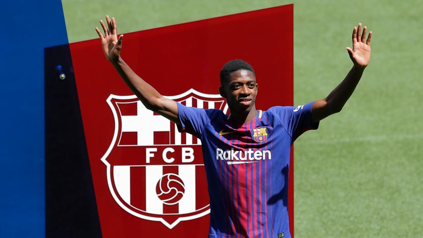 Dembélé debuta como titular ante la Juve