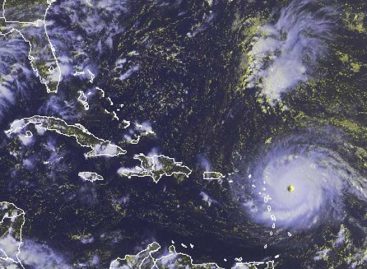 Huracán José se fortalece a categoría 4 y sigue la ruta de Irma