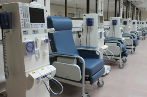 Sala de hemodiálisis de la CSS en el Hospital Santo Tomás entra en funcionamiento