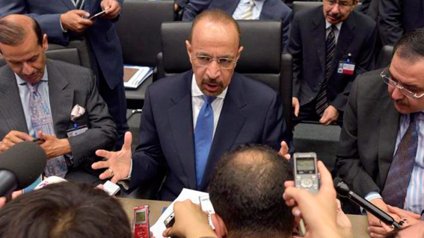 Ministro saudí dice que demanda del crudo crecerá en los próximos años