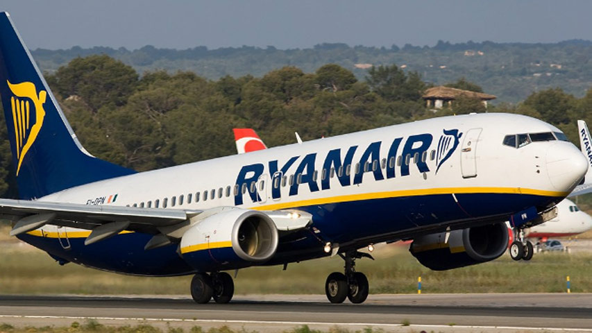Ryanair ofreció mejorar los salarios y condiciones laborales de sus pilotos