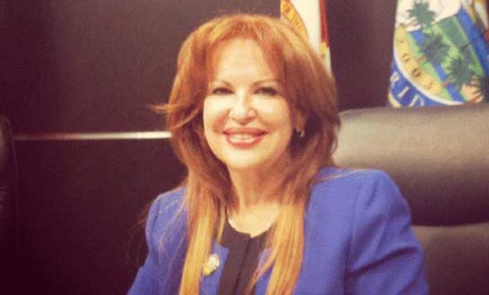 Candidata al Congreso estadounidense creó revuelo por supuesto encuentro extraterrestre