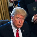 Trump advirtió que apoyo federal a Puerto Rico por huracán no puede ser eterno