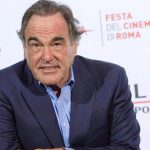 Oliver Stone negó humillación a Melissa Gilbert en cásting de film “lascivo”