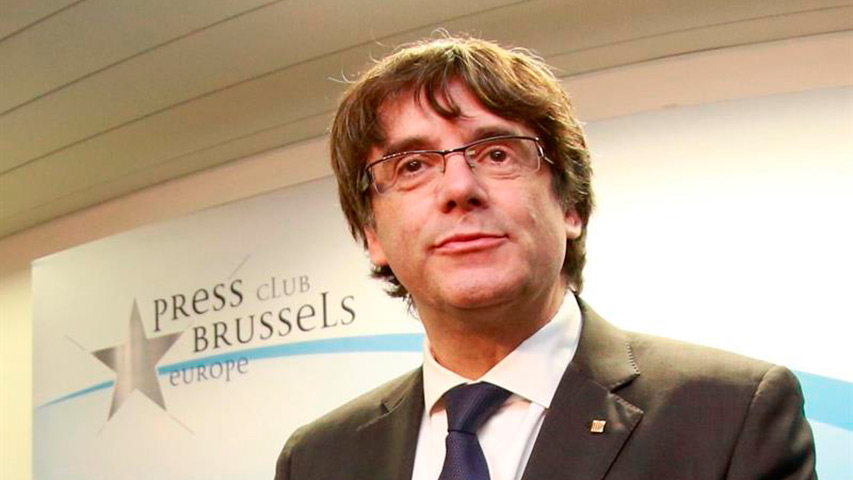 Puigdemont da prioridad a diálogo pero no renuncia a independencia unilateral