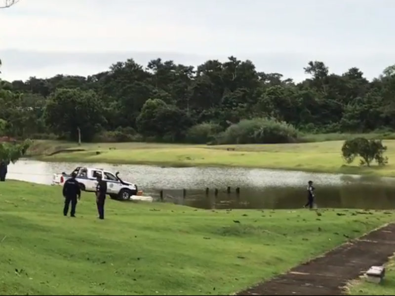 cadáver de un joven