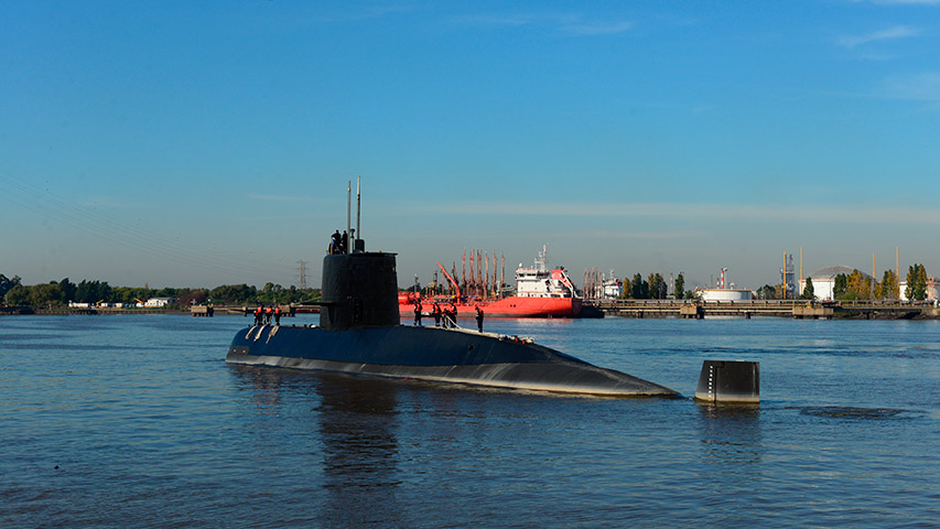 Exvicealmirante cree que submarino perdido en Argentina no llegará a destino