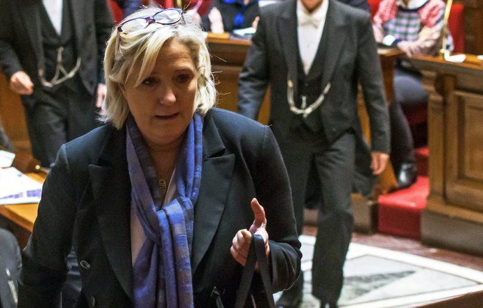 Le Pen no levanta cabeza tras su derrota en las presidenciales