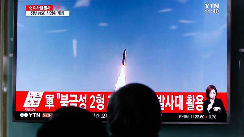 Tropas surcoreanas hacen disparos de aviso al Norte tras deserción de soldado