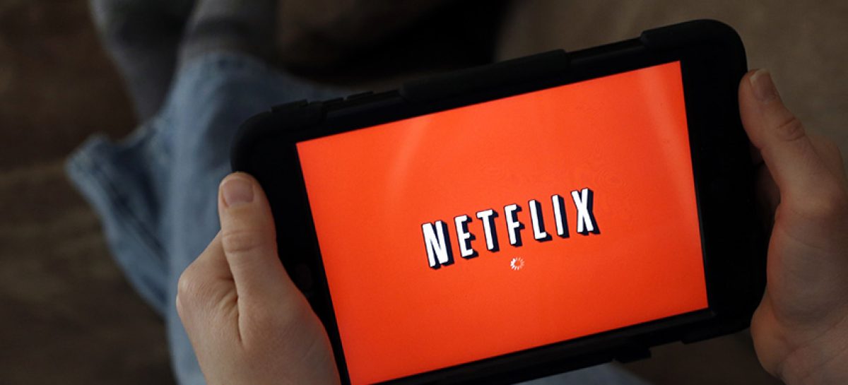 Usuarios sorprendidos por aumento de precios de Netflix