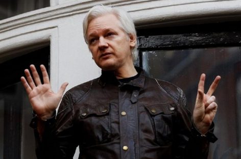 Ecuador busca mediación para solucionar situación de Assange