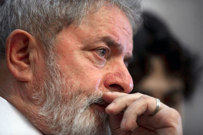 Lula pidió ser escuchado antes del juicio por corrupción
