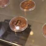 Ministro nipón de Finanzas pidió fortalecer la seguridad sobre criptomonedas