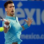 Novak Djokovic ganó su primer juego en el torneo Kooyong Classic
