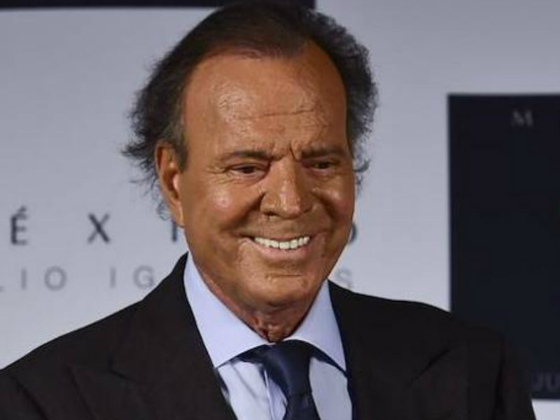 Julio Iglesias