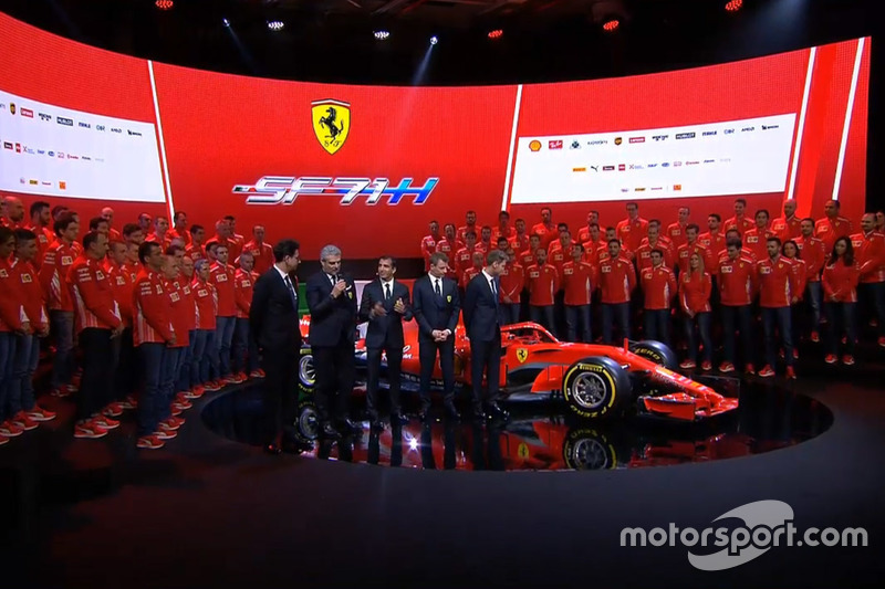 Ferrari presentó su nuevo monoplaza el SF71H