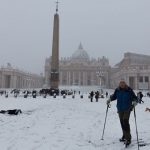 El Vaticano amaneció cubierto de nieve